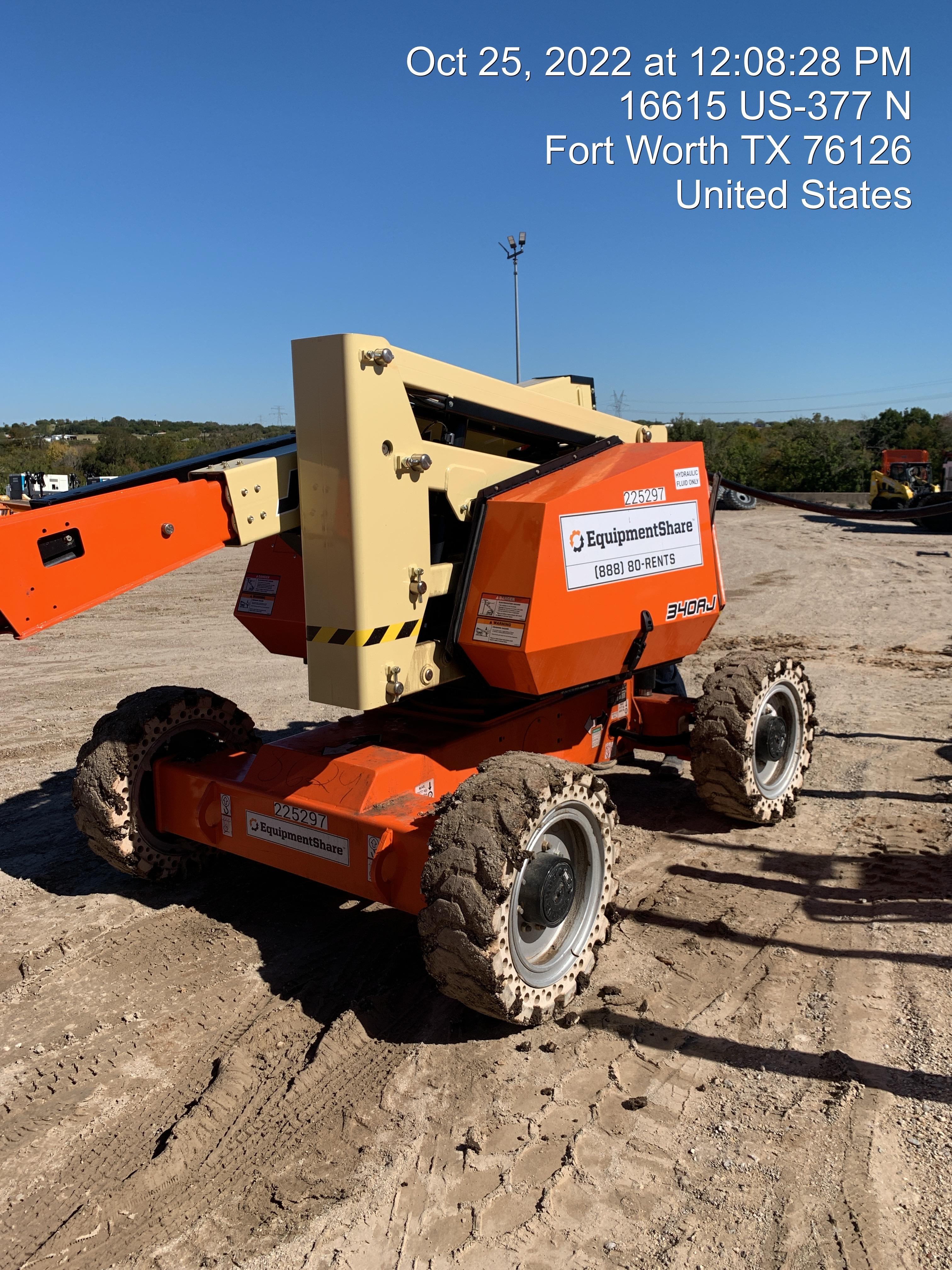 2022 JLG 340AJ