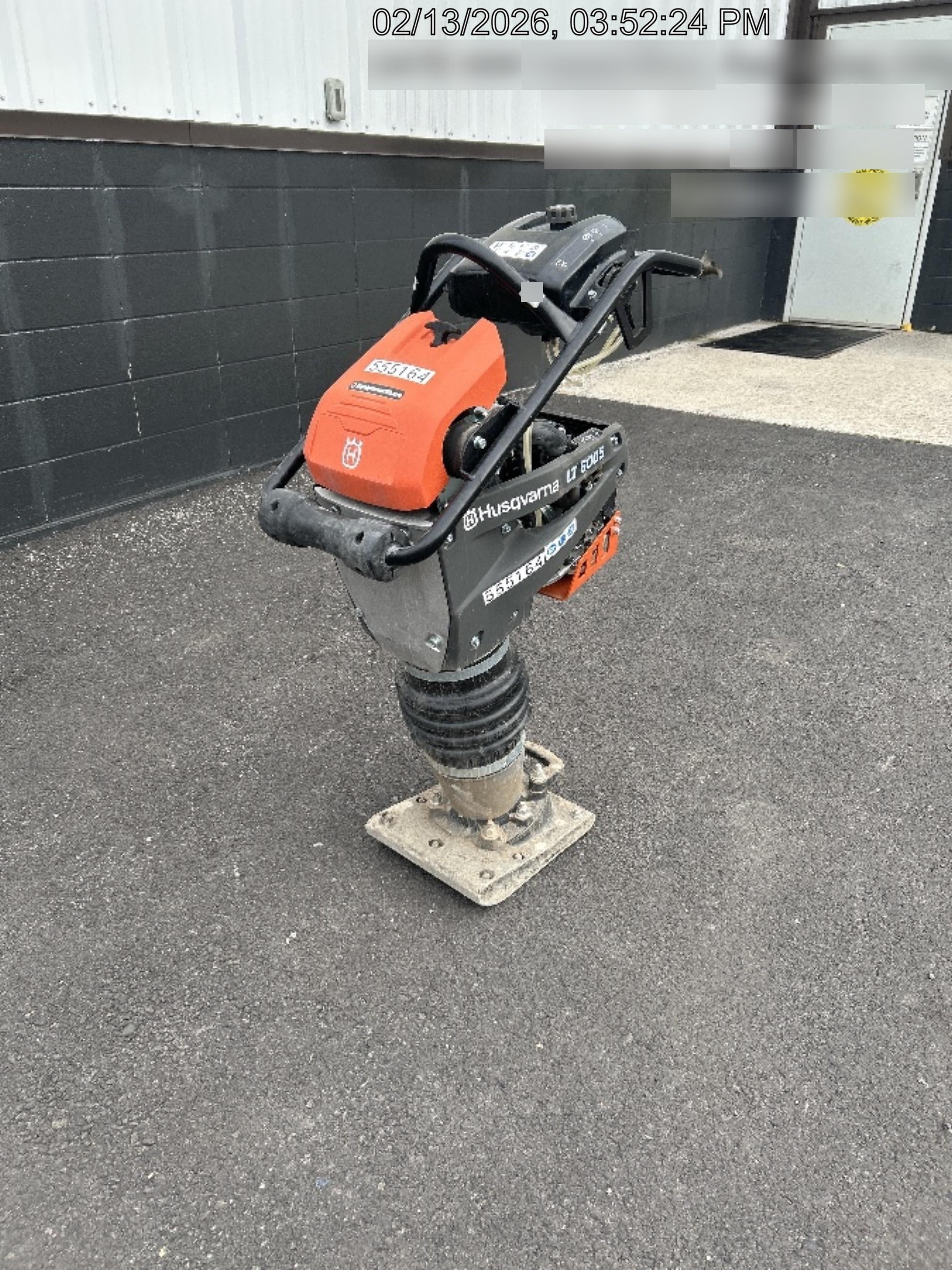 2025 HUSQVARNA LT6005