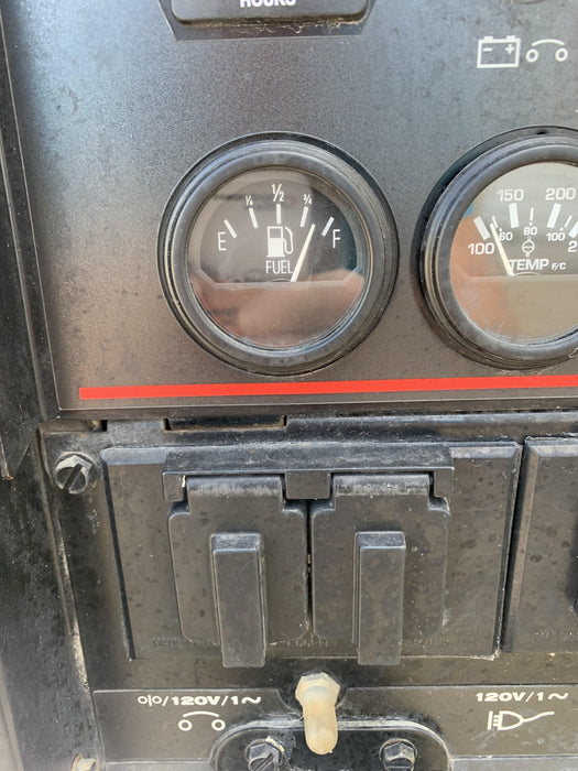 2019 Lincoln Electric Vantage 322 Welder Ready-Pak 3, Two wheel trailer, Fender and Light kit, Cable Rack