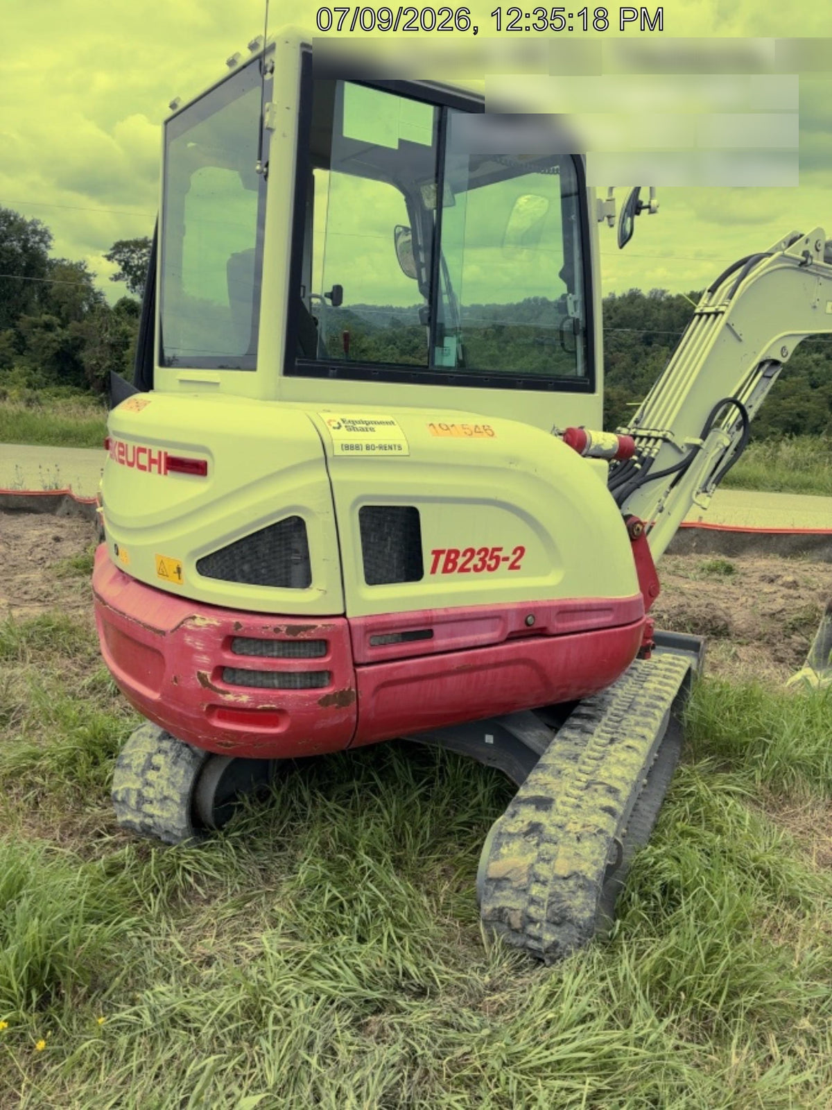 2021 TAKEUCHI TB235-2CR