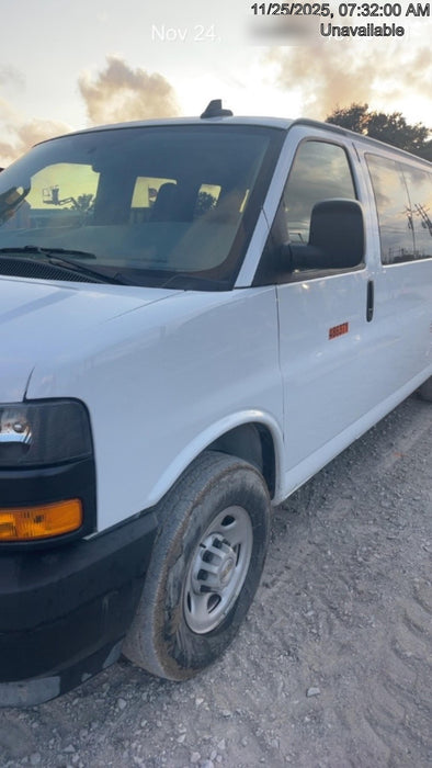 2025 CHEVROLET Express Van - Rental