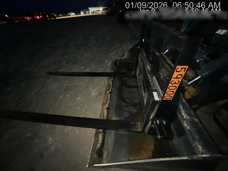 2025 ARROW MATERIAL HANDLING 24" Pallet Fork Frame