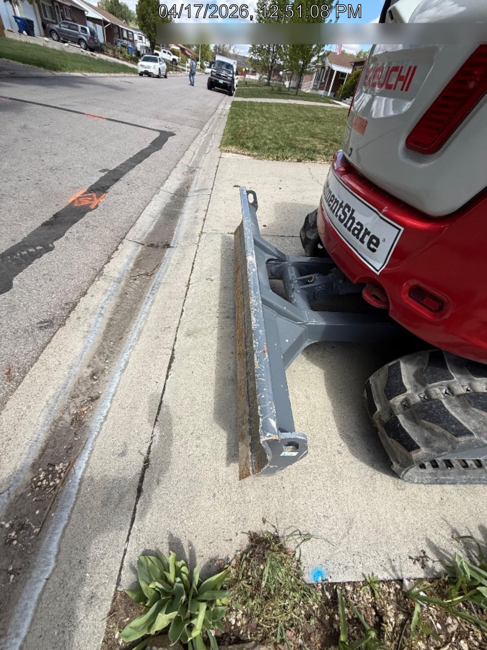 2023 TAKEUCHI TB370CR
