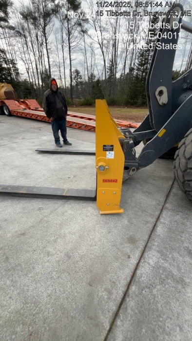 2025 JOHN DEERE 96" Loader Fork Carriage - John Deere