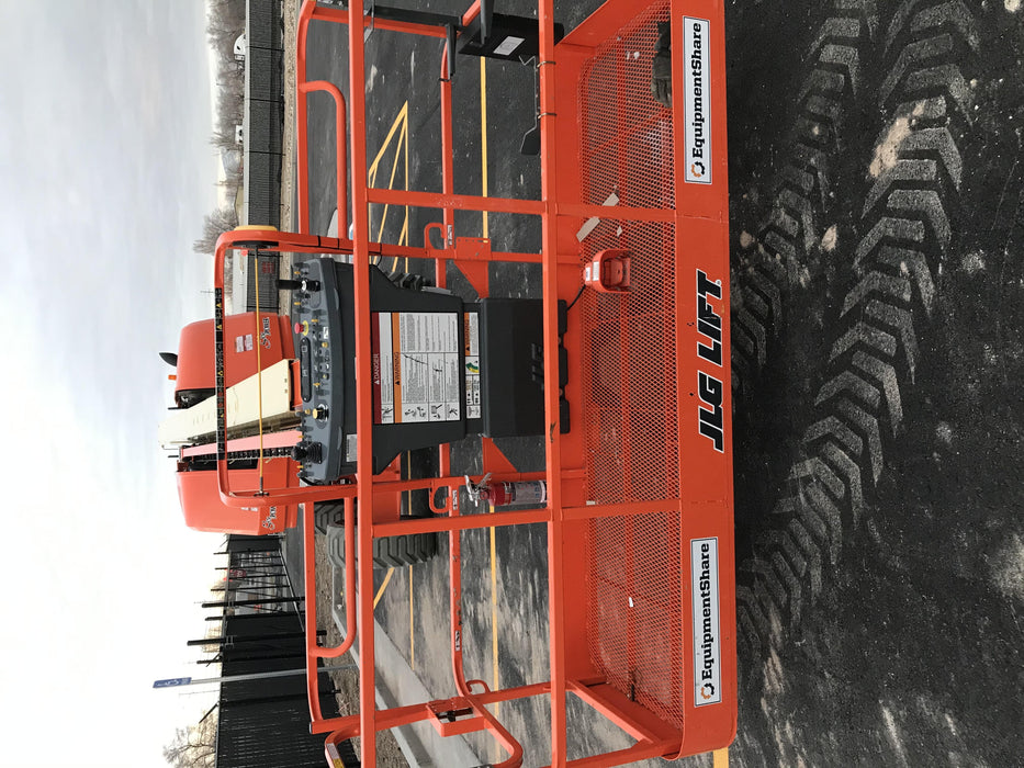 2019 JLG 600S 4WD