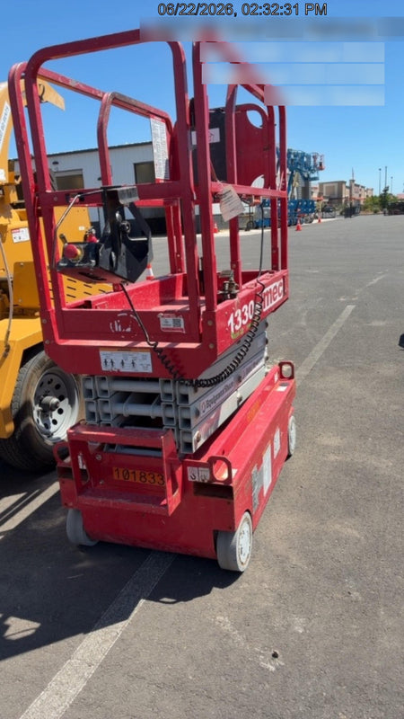 2020 MEC 1330SE Solid NM Tires, Steel Swing out Doors, LCS, Beacon, 900W Invertor