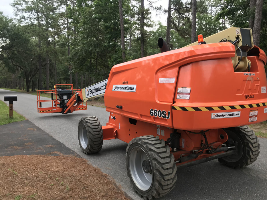 2020 JLG 660SJ