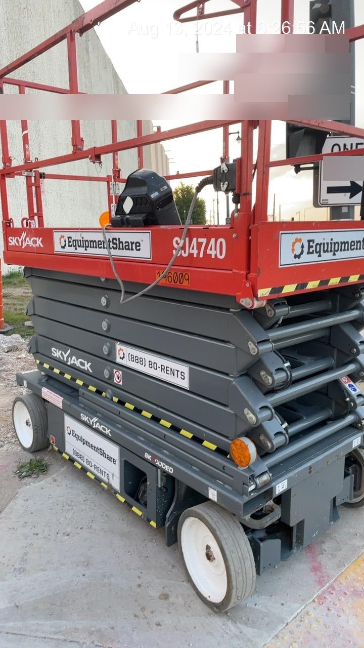 2021 SKYJACK SJ4740