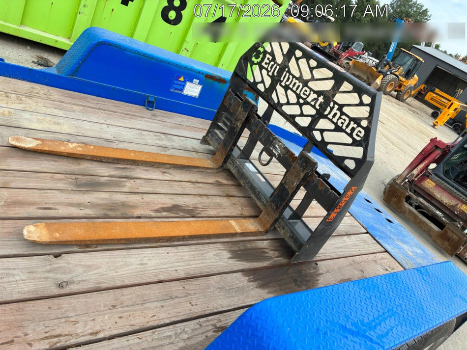 2022 PALADIN 48" Pallet Forks - Paladin