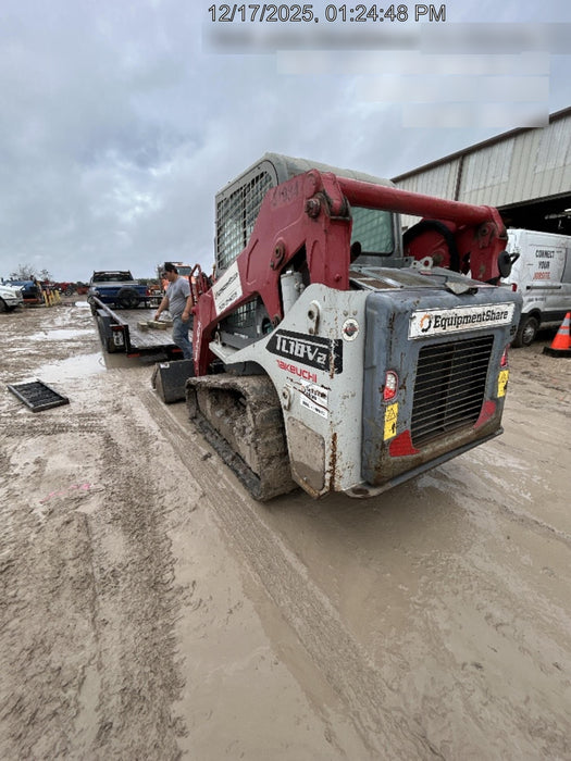 2019 Takeuchi TL10V2-CR Cab/Heat/AC, Rubber Tracks, Backup Alarm, Front & rear working Lights, Auxiliary Hydraulics, 2 Speed Travel, Engine Monitoring System, Hydraulic universal quick hitch w/76" HD smooth dirt bucket with bolt-on edge, 20.3 cubic feet capacity, 48" Pallet forks and frame
