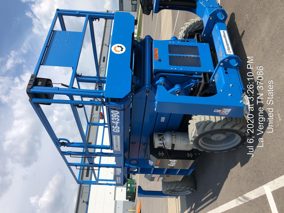 2020 GENIE GS-4390 RT