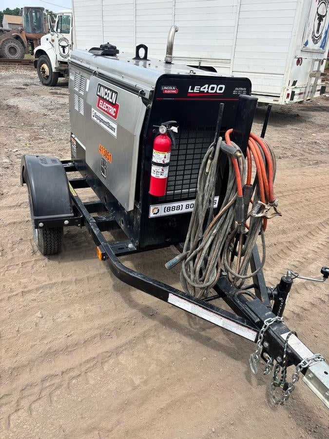 2023 Lincoln Electric LE400 Kubota V1505, Trlr, Cable Rack, Light Kit, ES Decals, T3