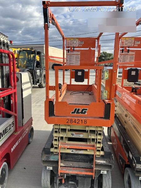 2022 JLG ES1932