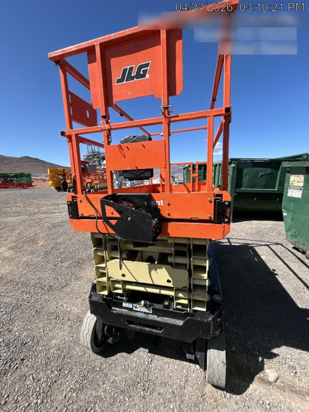 2022 JLG ES3246