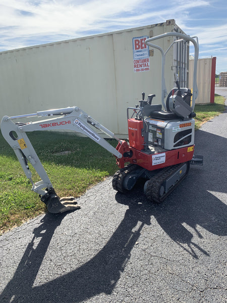 2022 TAKEUCHI TB210R