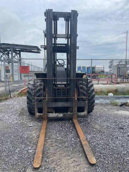 2019 CASE 588H