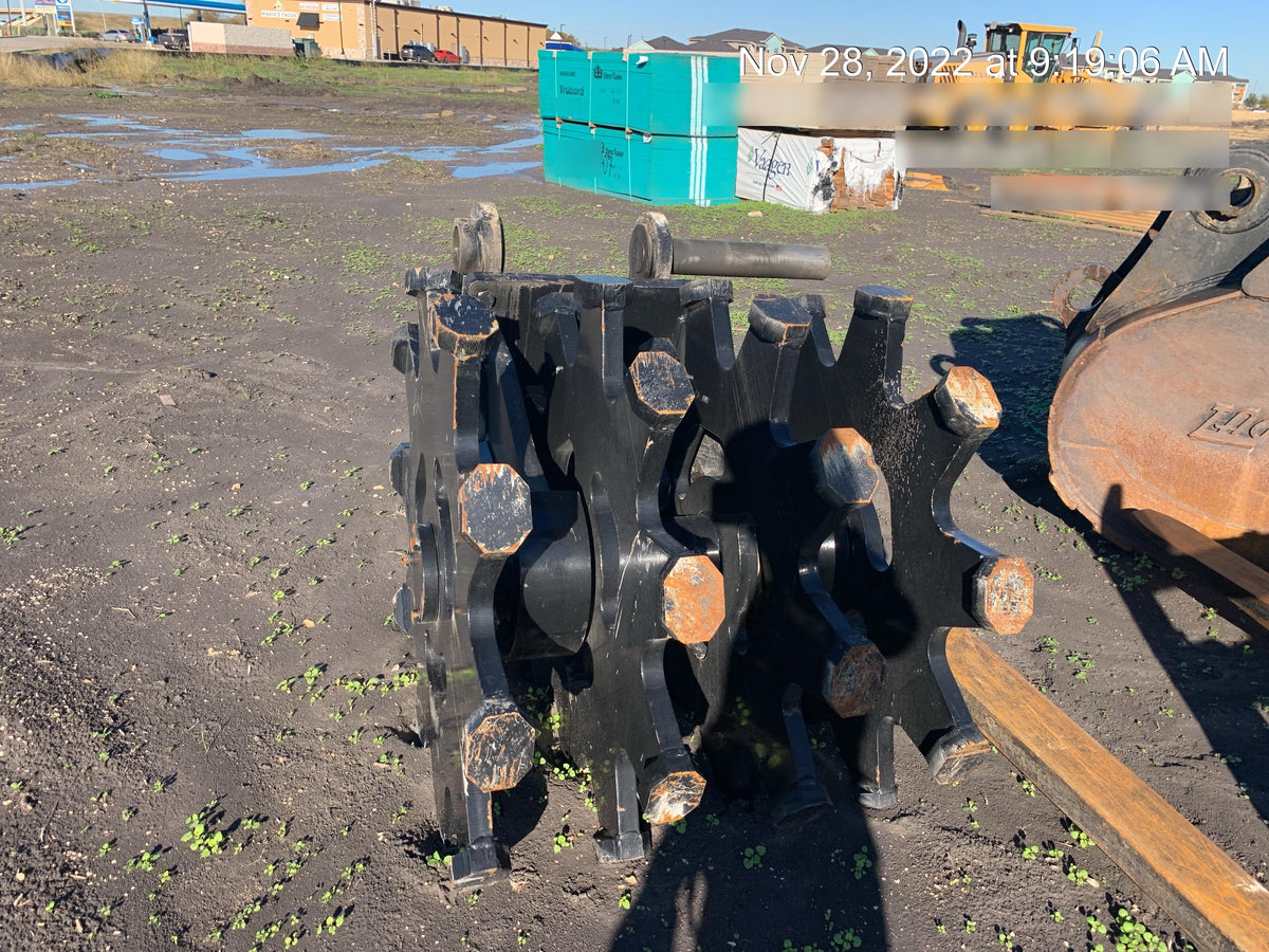 2022 ROCKLAND 36" Compaction Wheel 55k - 65k