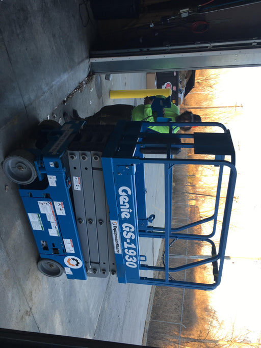 2018 Genie GS-1930 Genie GS-1930 w/Fixed Rail, Chain Entry