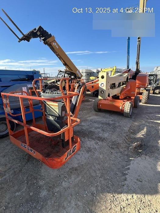 2019 JLG E450AJ