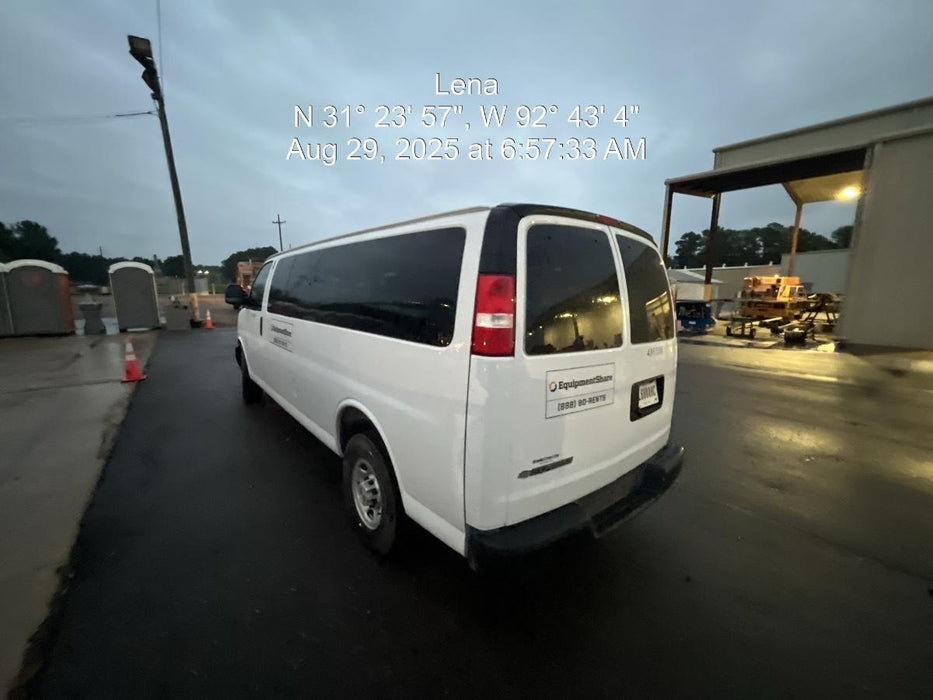 2025 CHEVROLET Express Van - Rental