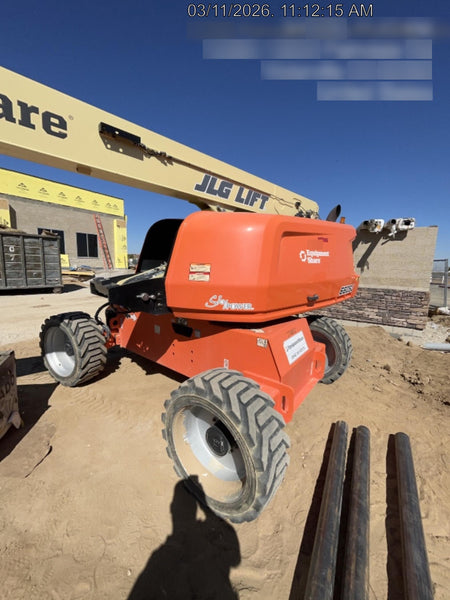 2022 JLG 660SJ