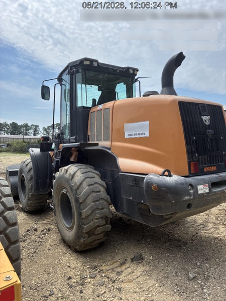 2023 CASE 621G
