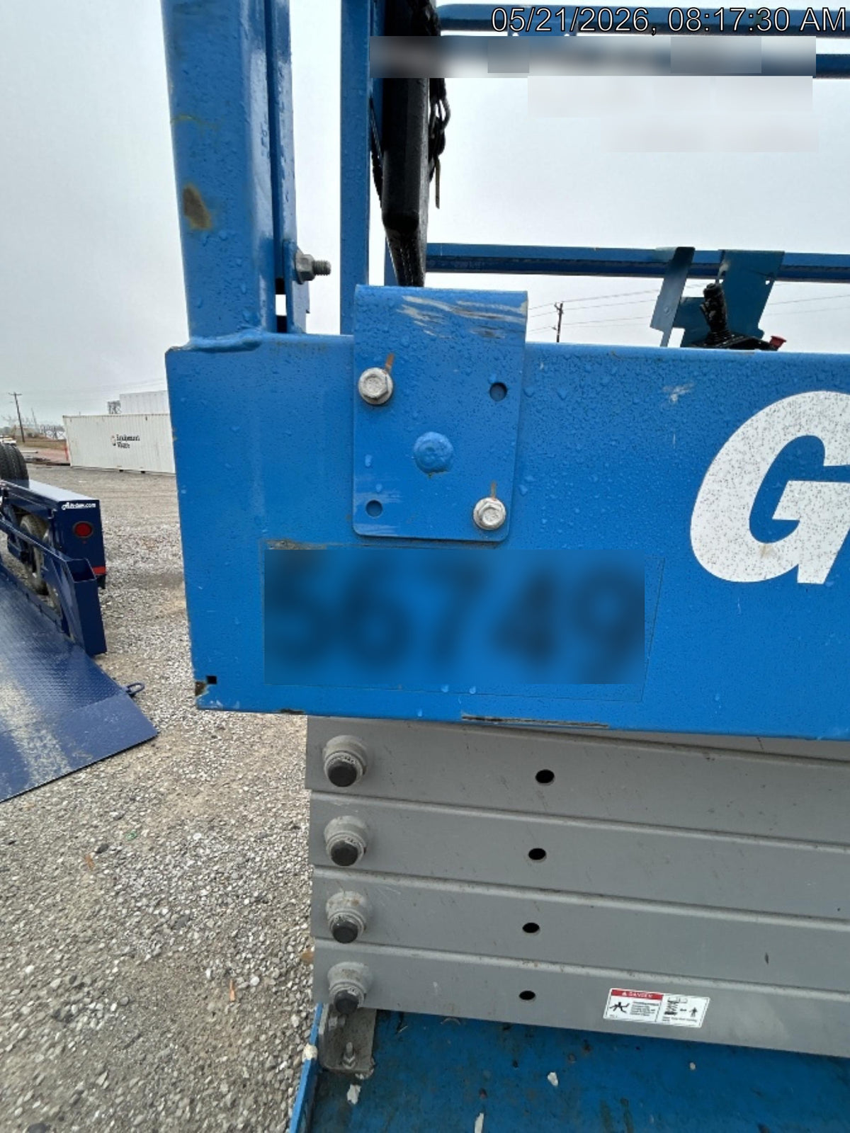 2019 Genie GS-4047 Folding rails with half height swing gate