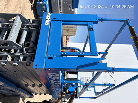 2024 GENIE GS-3232