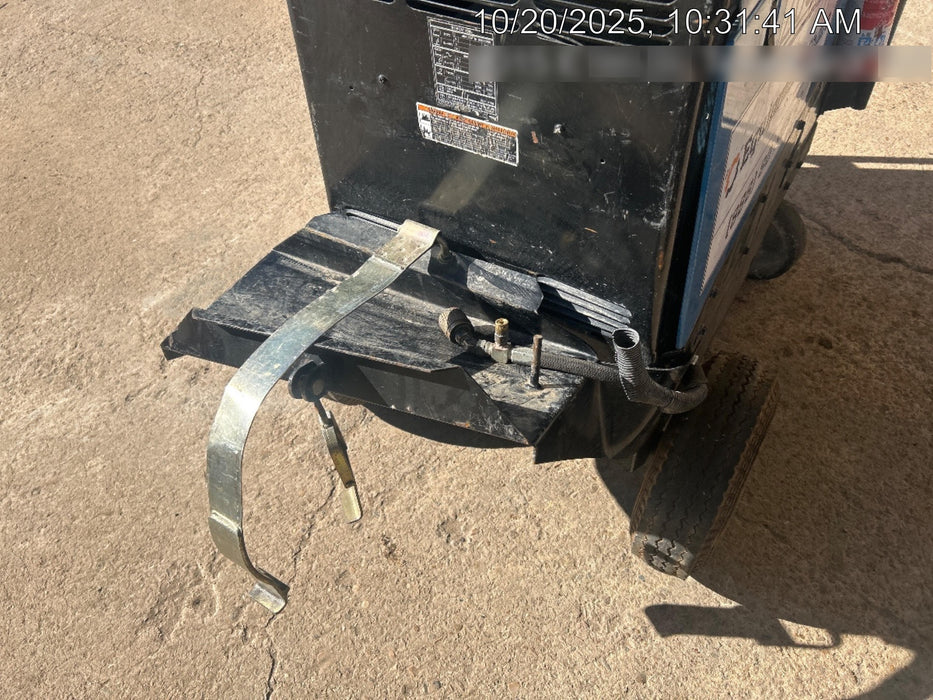 2019 Miller Electric BOBCAT 250 LP/Propane, Running Gear, Tank Bracket, Hose