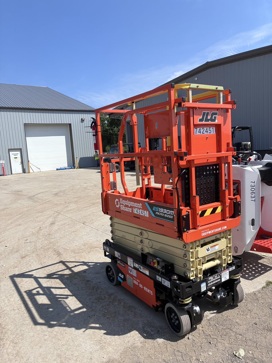 2026 JLG ES1930M Step Up