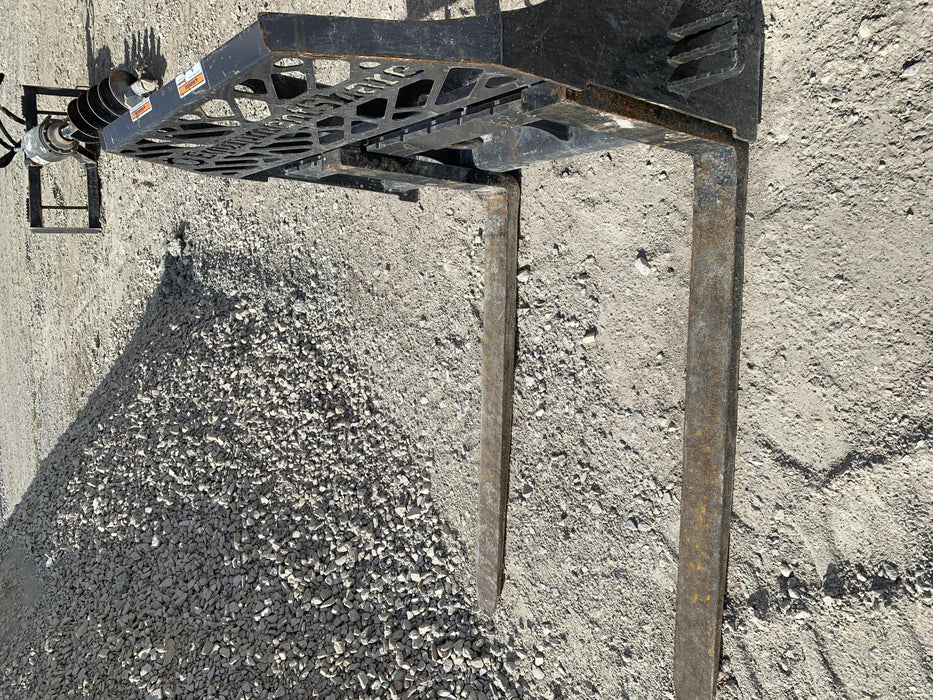 2020 PALADIN 48" Pallet Forks - Paladin