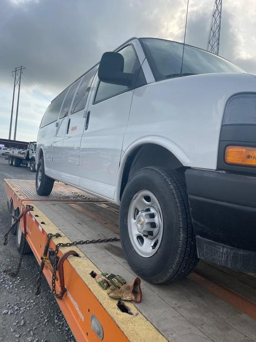 2025 CHEVROLET Express Van - Rental