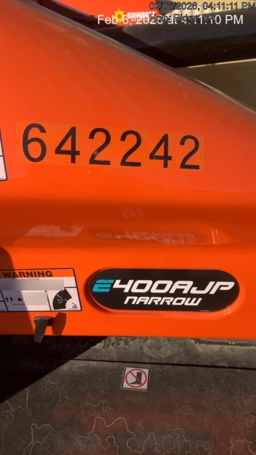 2025 JLG E400AJP Narrow