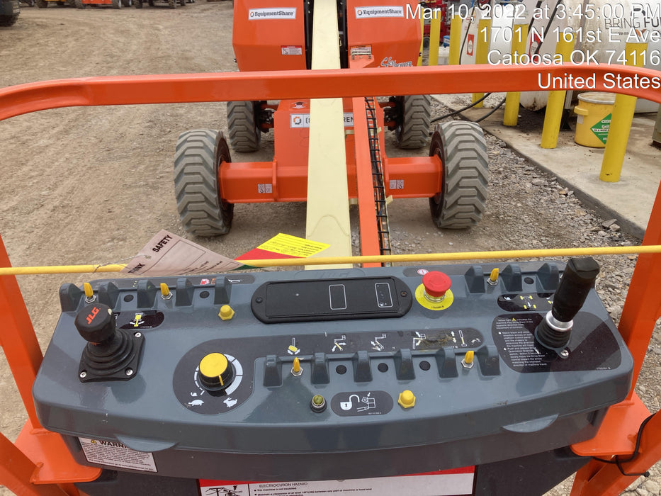 2021 JLG 400S