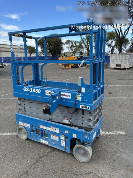 2020 Genie GS-1930 Solid Non Marking Tires, Beacon, Folding rails with half height swing gate, 800W Inverter