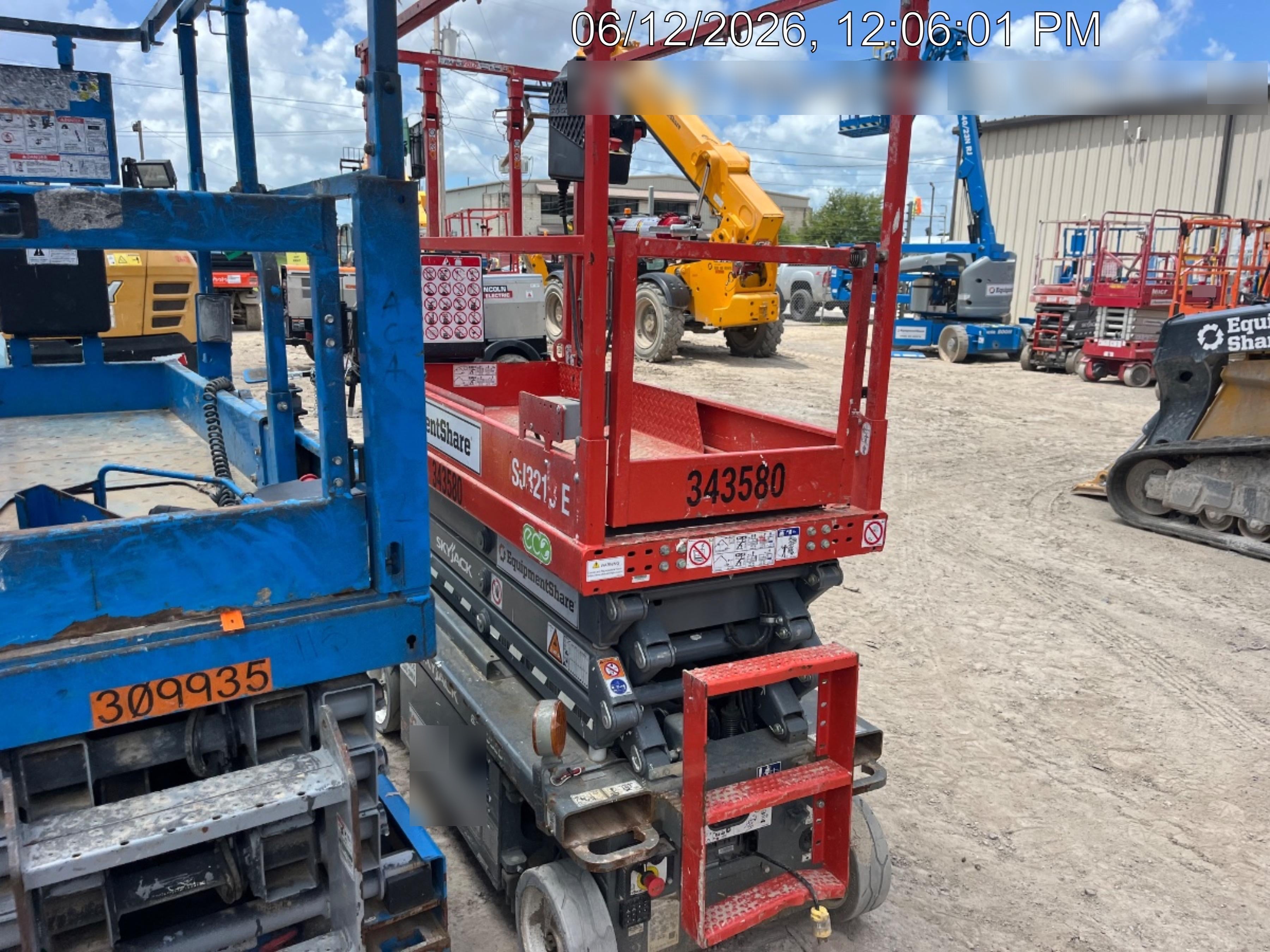 2023 SKYJACK SJ3219