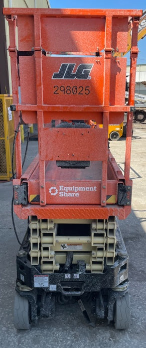 2023 JLG ES1932