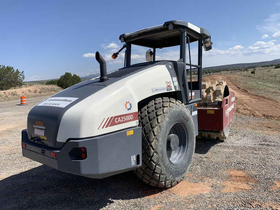 2023 DYNAPAC CA2500D