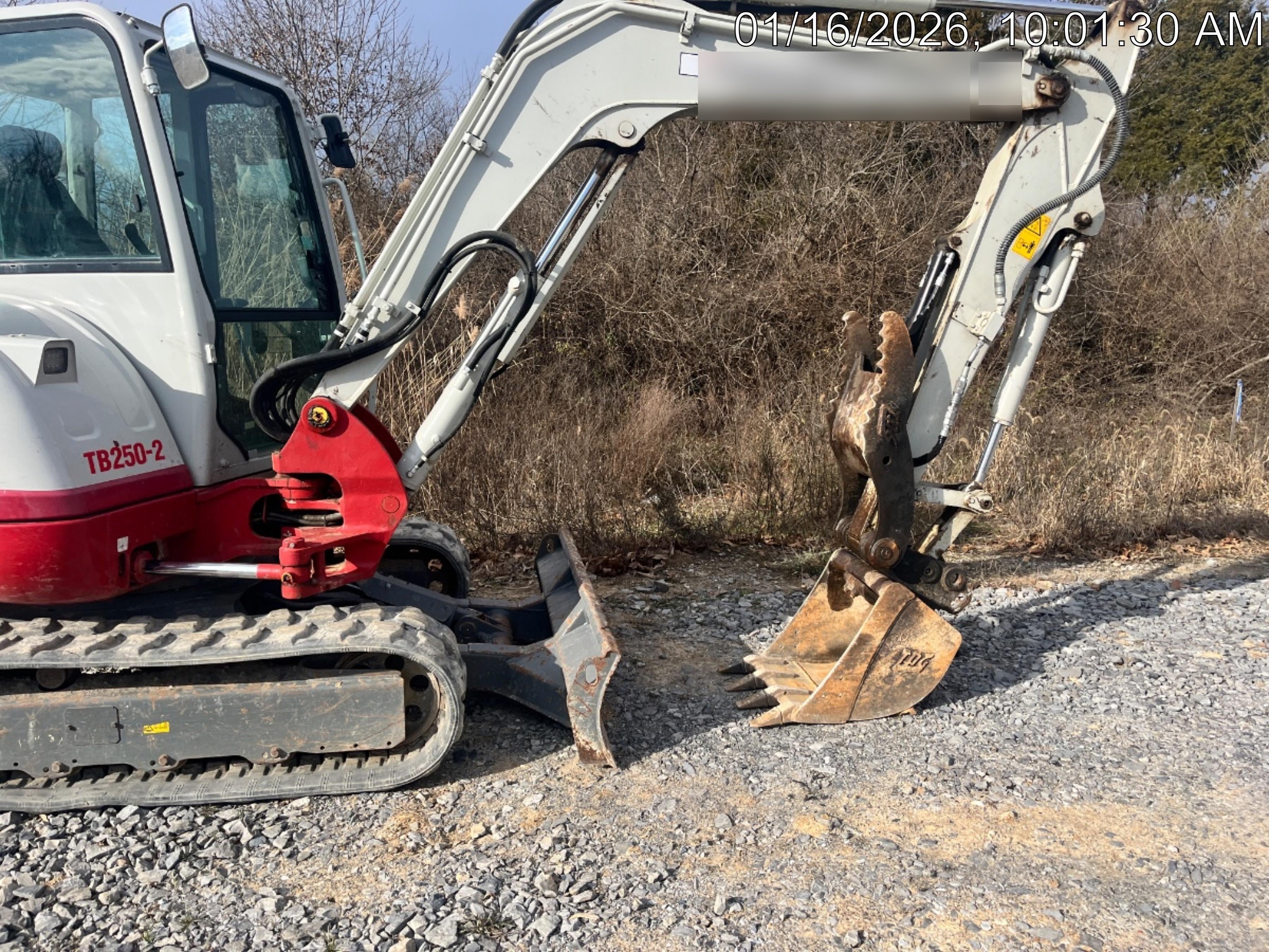 2022 TAKEUCHI TB250-2CR