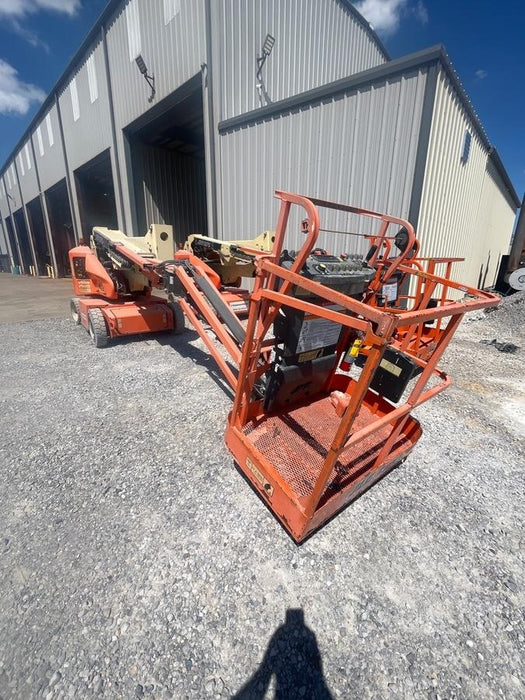 2019 JLG E400AJPN