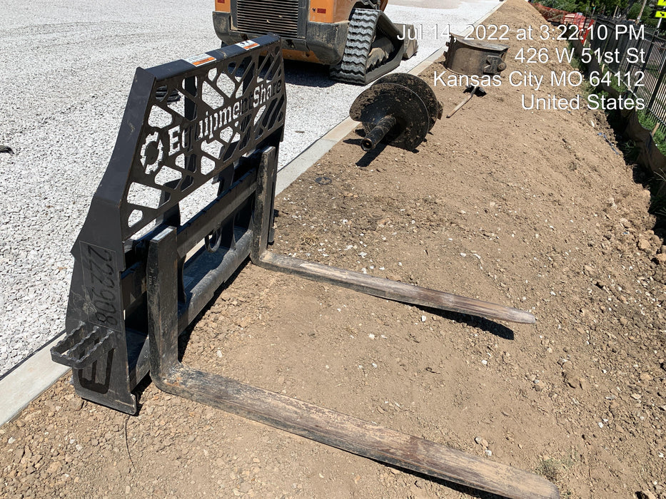 2022 PALADIN 48" Pallet Forks - Paladin