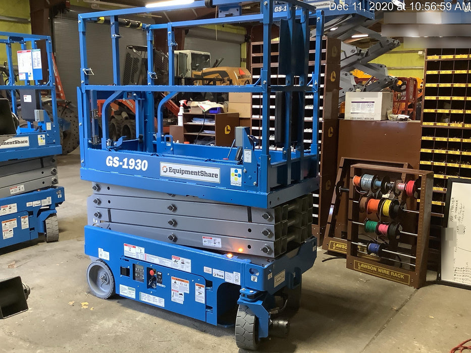 2020 Genie GS-1930 Solid Non Marking Tires, Beacon, Folding rails with half height swing gate, Telematics