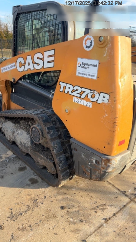 2021 CASE TR270B