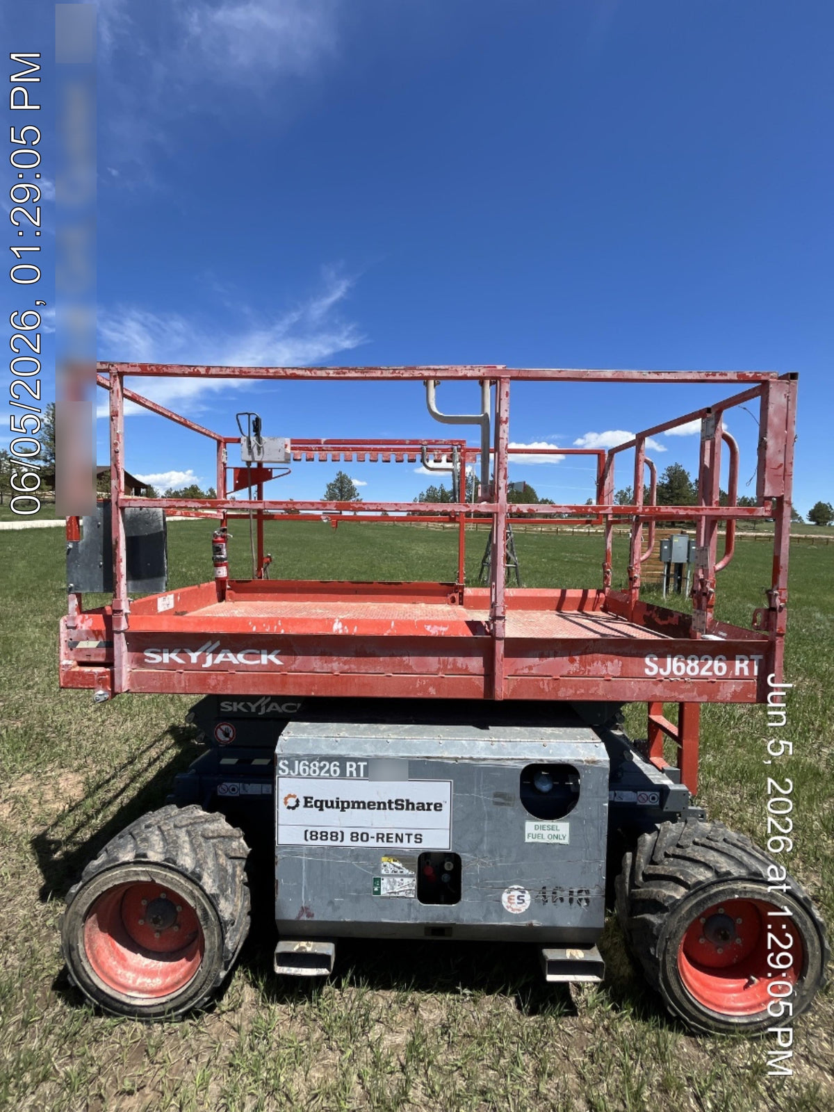 2017 SKYJACK SJ6826 RT