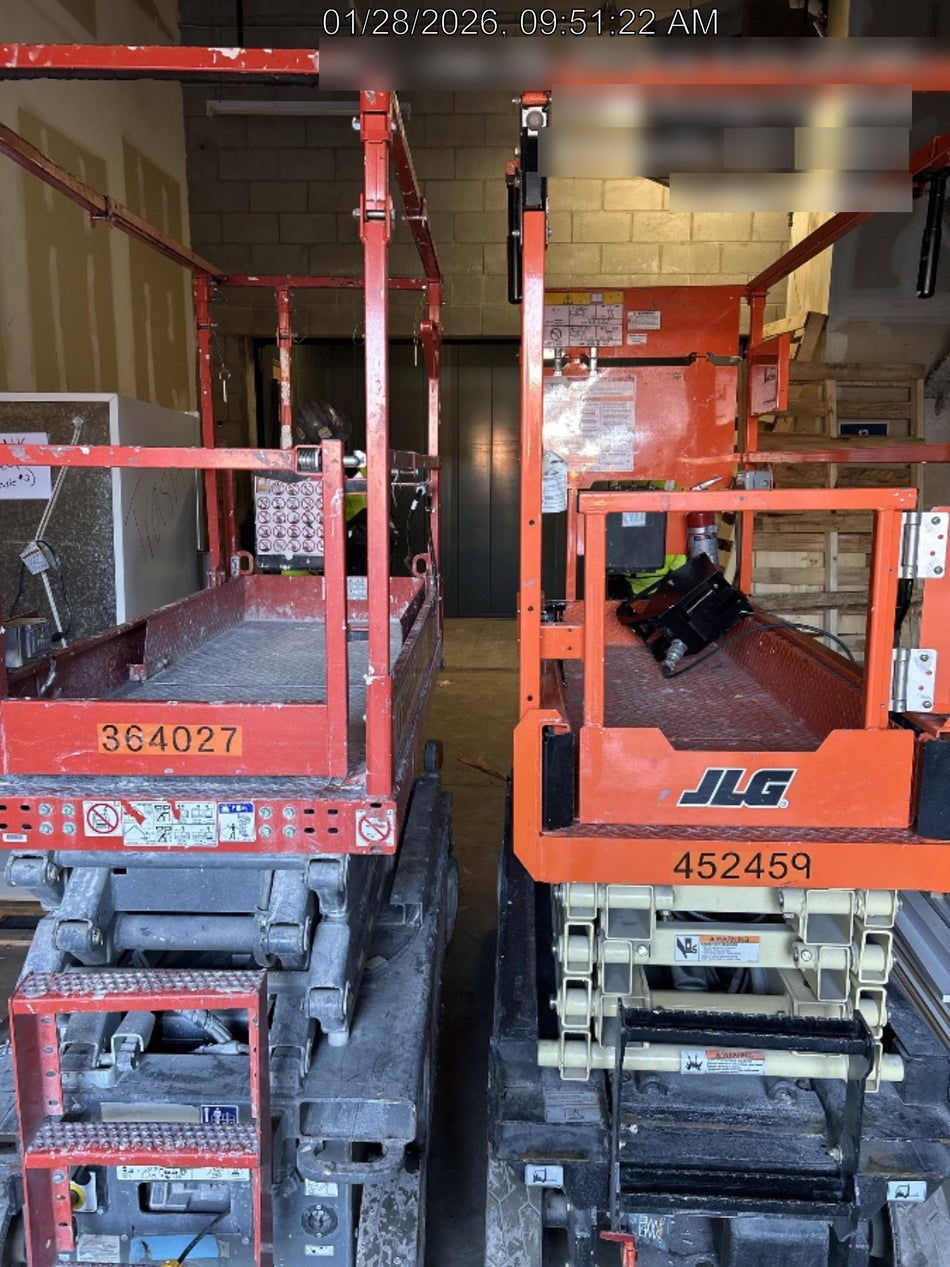 2024 JLG ES1932
