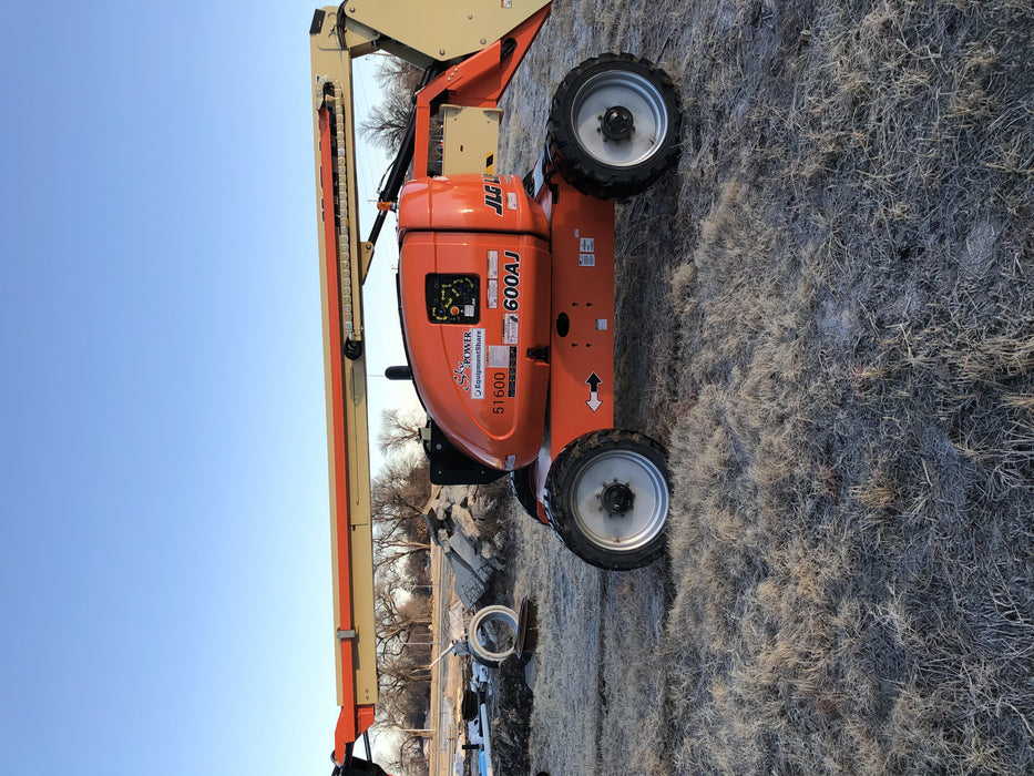 2019 JLG 600AJ