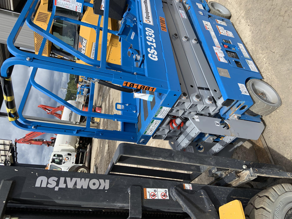 2020 Genie GS-1930 Fixed rails with chain entry gate - Pre A92.20