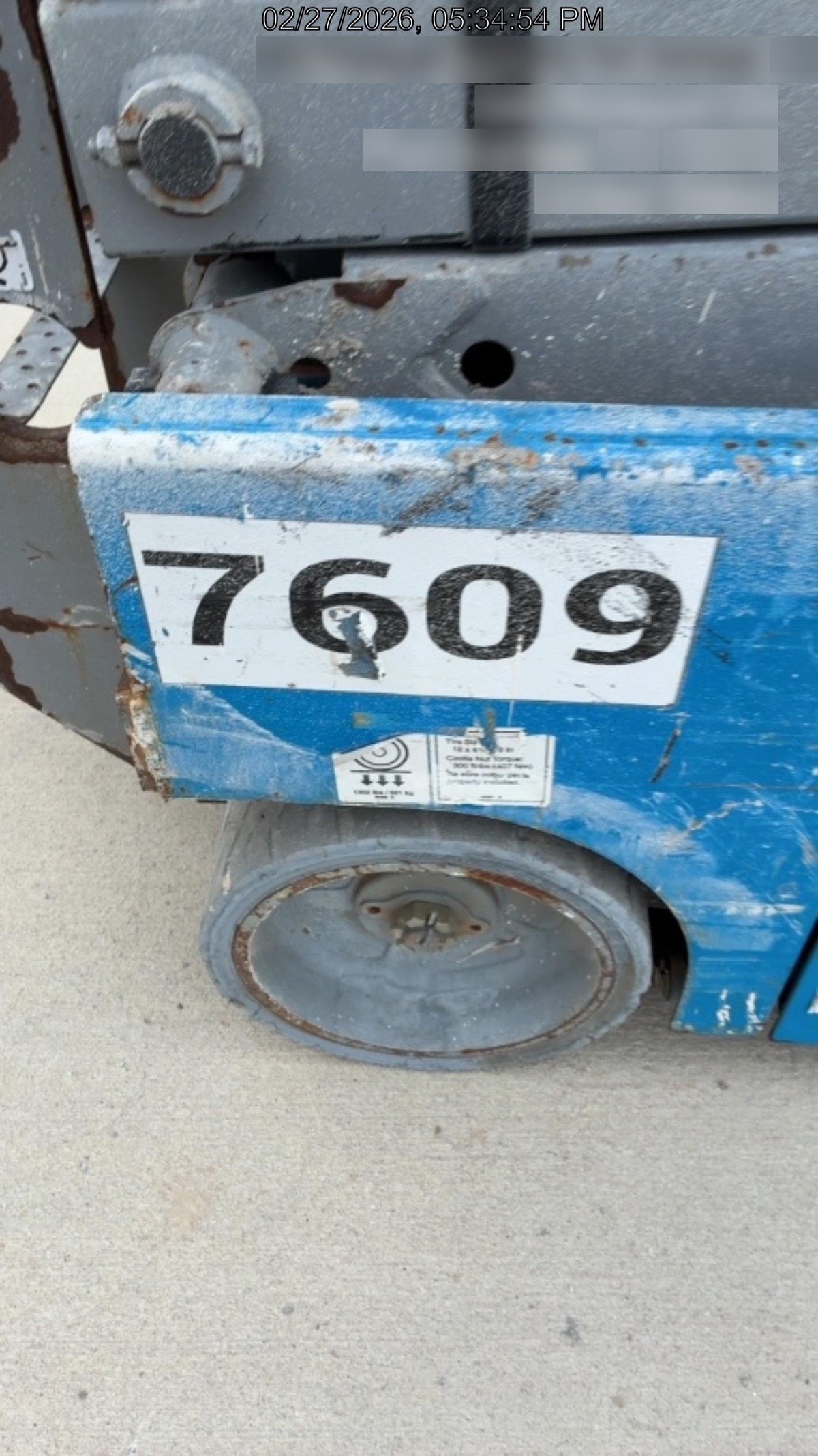 2017 Genie GS-1930 Genie GS-1930 Lift w/Fixed Rail and Chain Entry