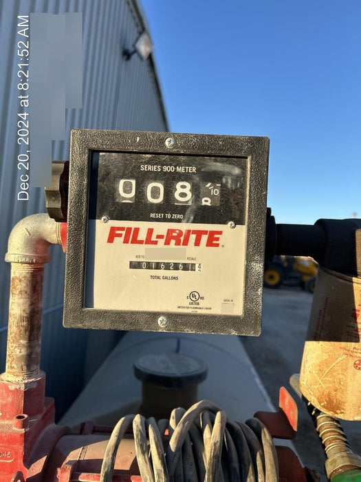 2021 Vac-Tron LP573XDT T4 Koehler Diesel Engine, 500 Gallon Debris Tank, x2 100 Gallon Water Tanks