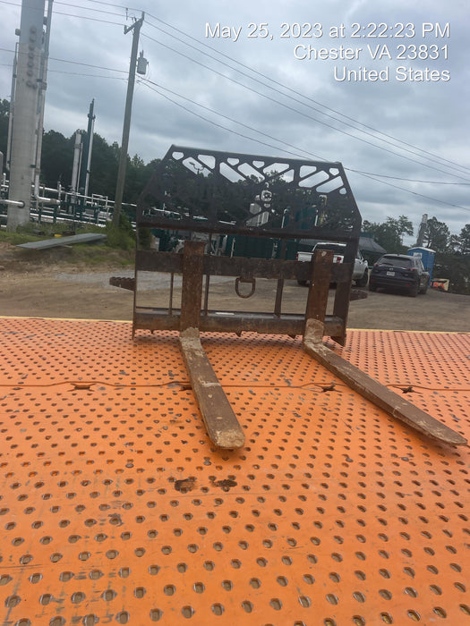 2021 PALADIN 48" Pallet Forks - Paladin